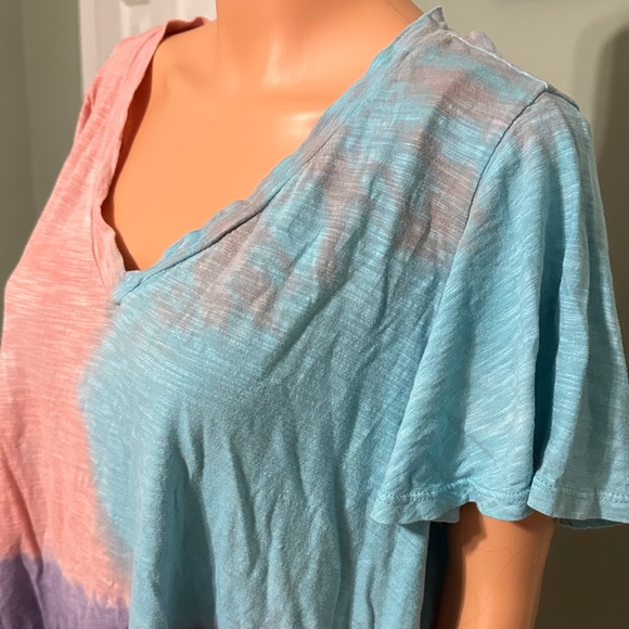 Jessica Simpson Pink and Blue Short Sleeve Tee - Picture 4 of 8